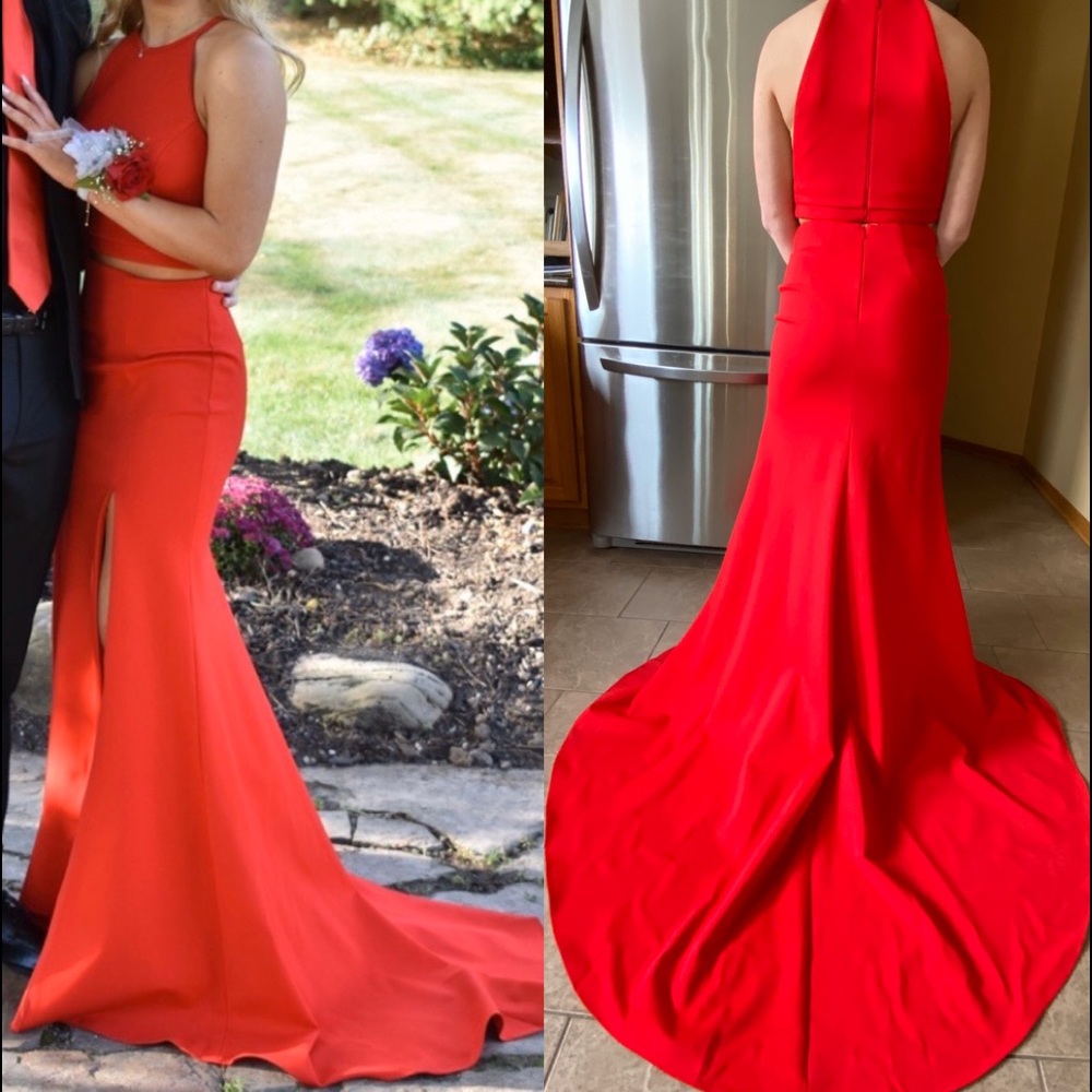 SHERRI HILL RED PROM DRESS